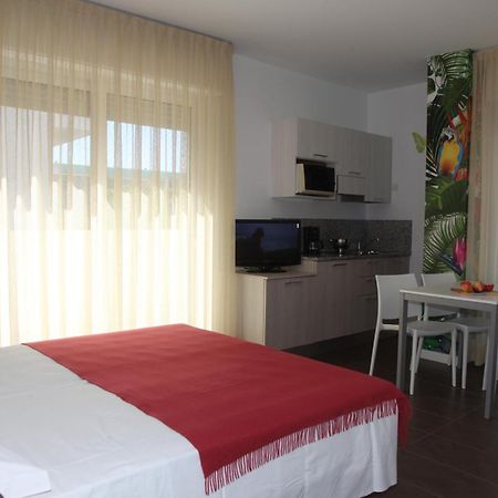 Hotel Luciana Μπιμπιόνε Εξωτερικό φωτογραφία