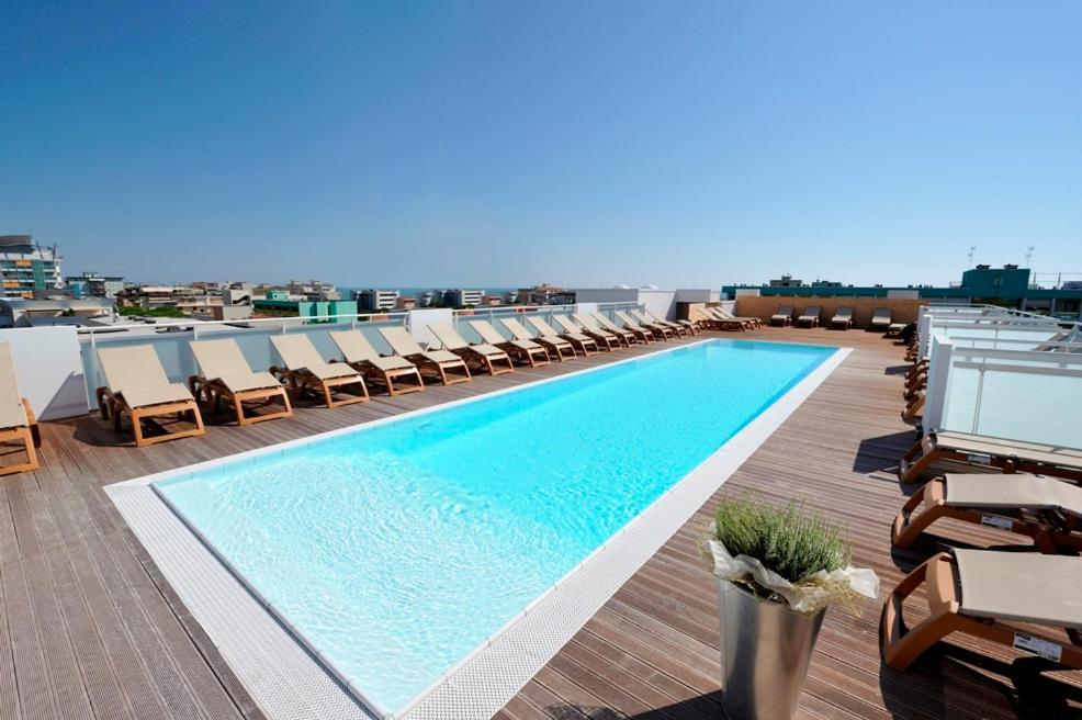 Hotel Luciana Μπιμπιόνε Εξωτερικό φωτογραφία