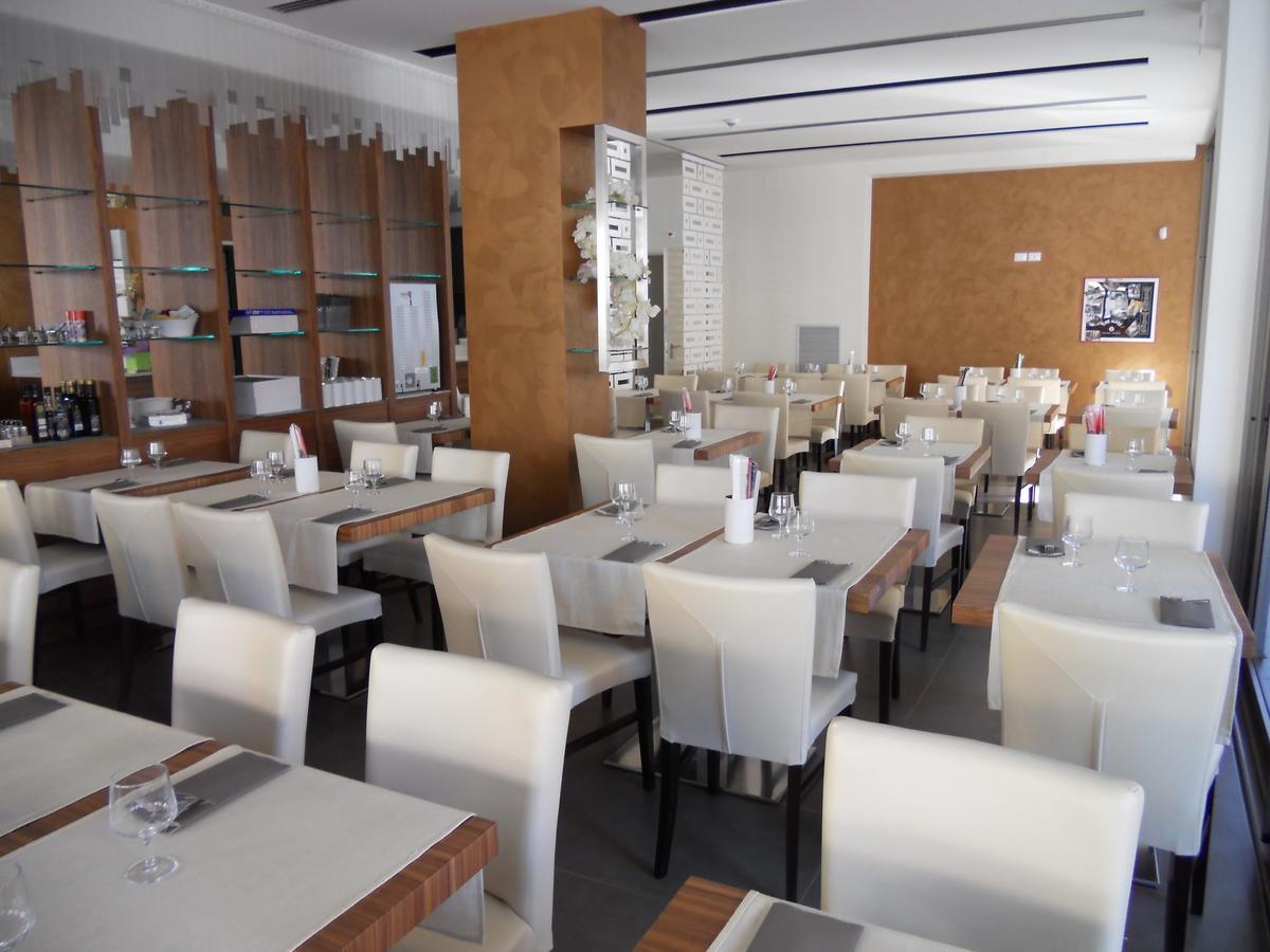Hotel Luciana Μπιμπιόνε Εξωτερικό φωτογραφία